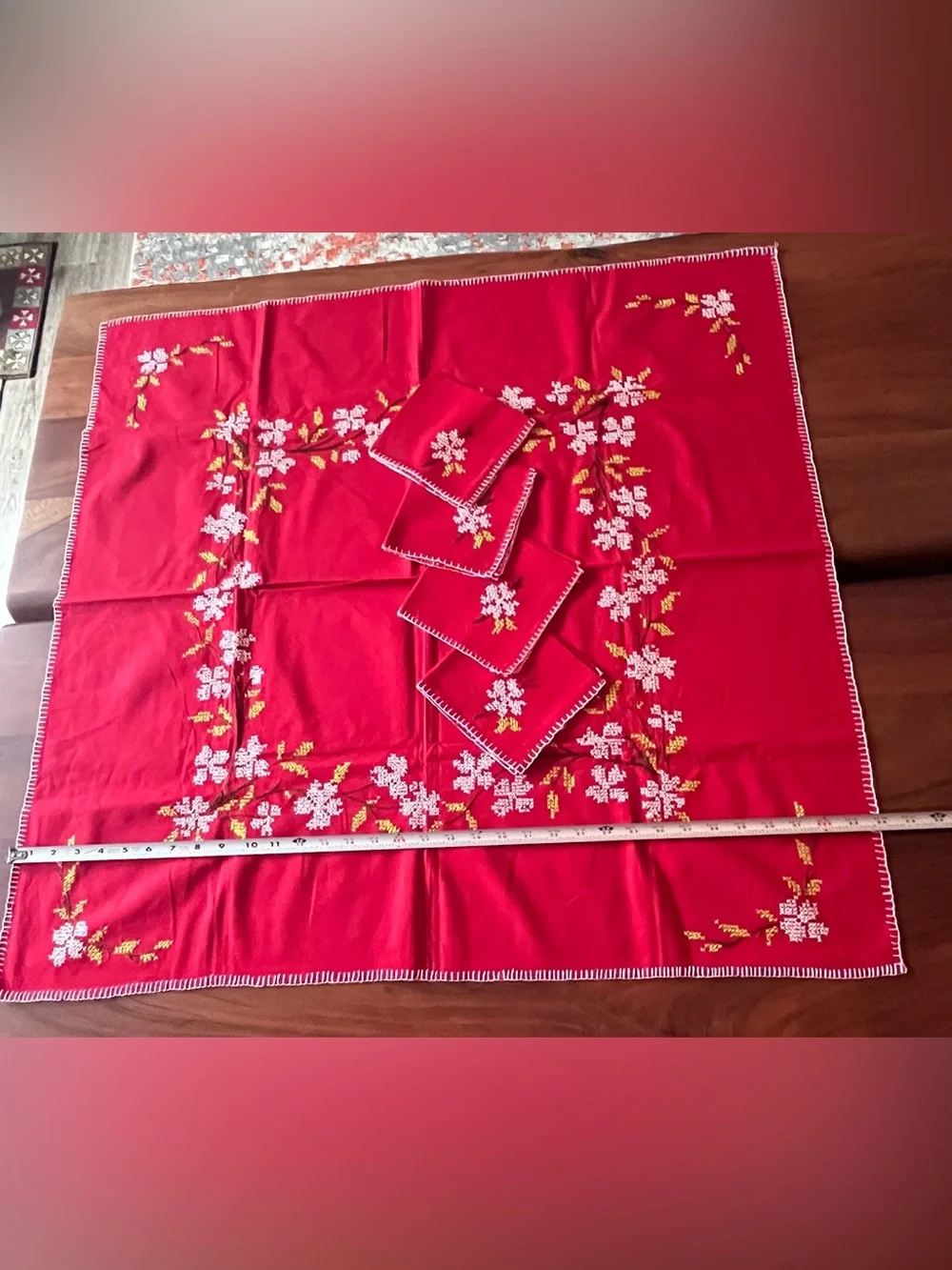 Vintage Tablecloth and 4 Napkin Set 33”Square Red Embroidered Flowers MCM